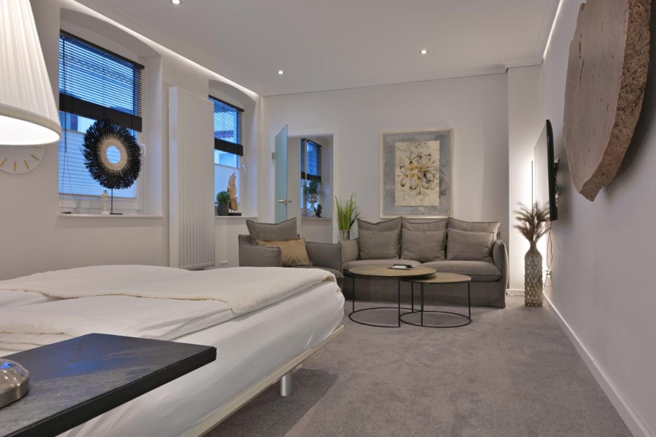 Ferienwohnung Uhrwerk Фленсбург Екстериор снимка